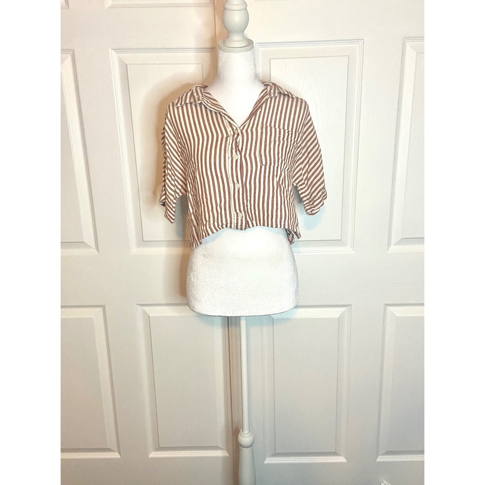 Boho Linen Blend Pinstriped Cropped Short Sleeve Button Down Small